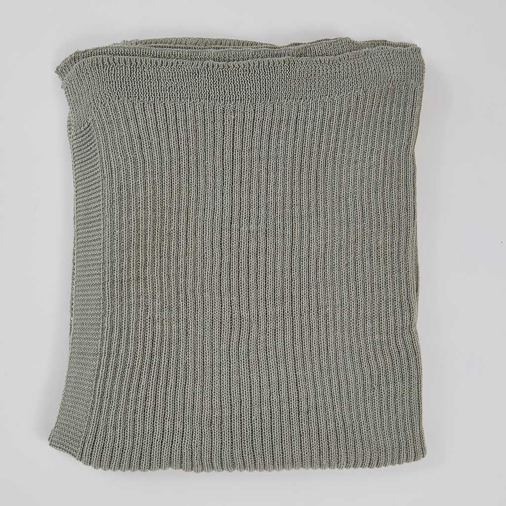 Dove Grey Knitted Throw