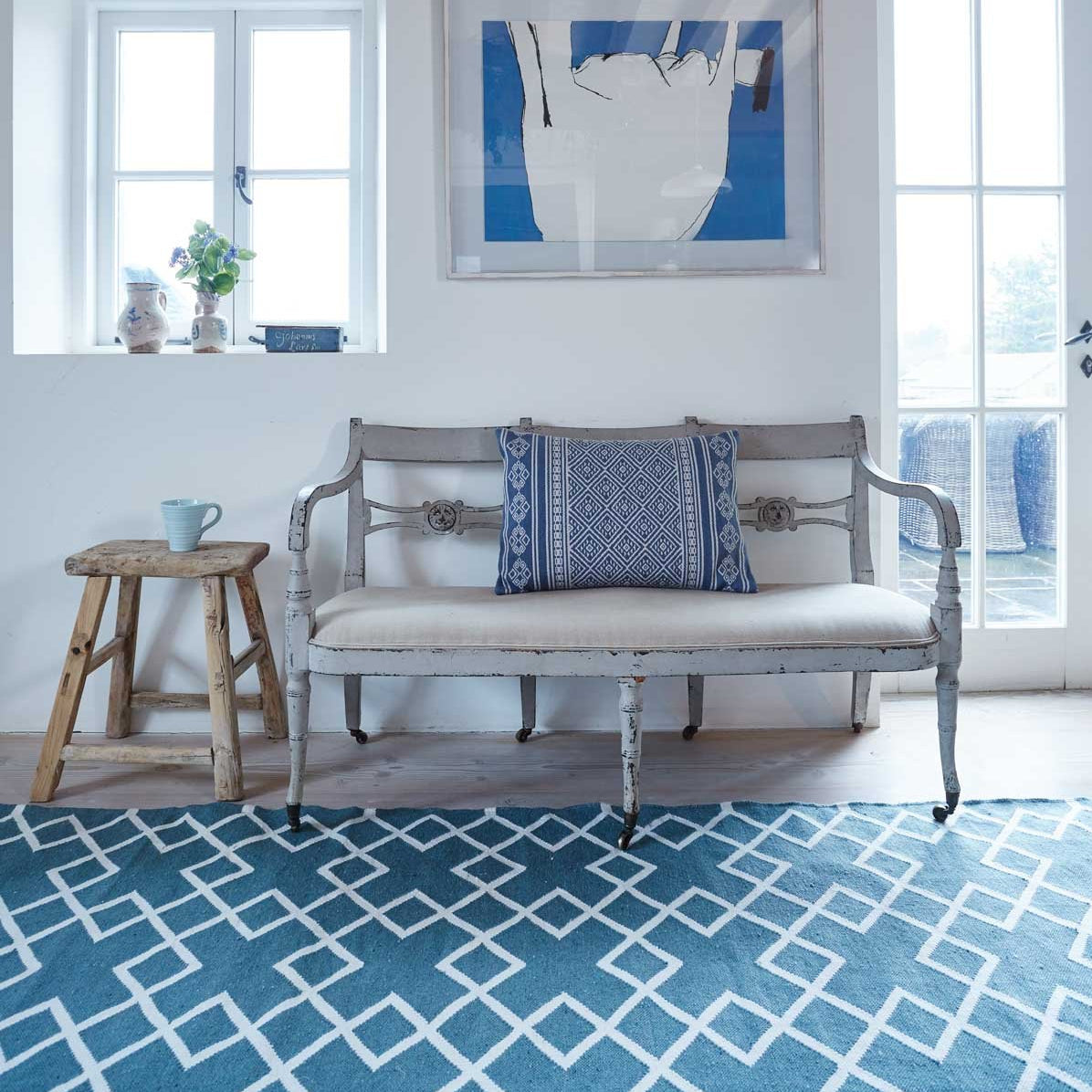 Teal Juno Rug with bench seat